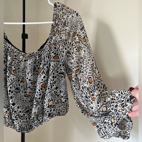 RACHEL ZOE X EXPRESS OFF THE SHOULDER PRINTED TOP - Picture 3 of 5